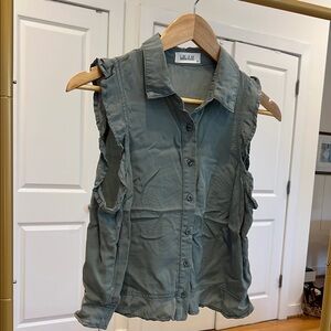 Bella Dahl Green Sleeveless Button Down Shirt